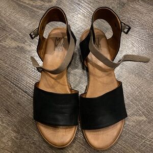 MIZ MOOZ Nw City Sandals Size 40